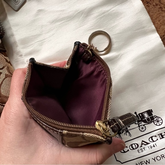 Coach Signature C Bag with Shearling Trim and Key Card Holder - Picture 2 of 16